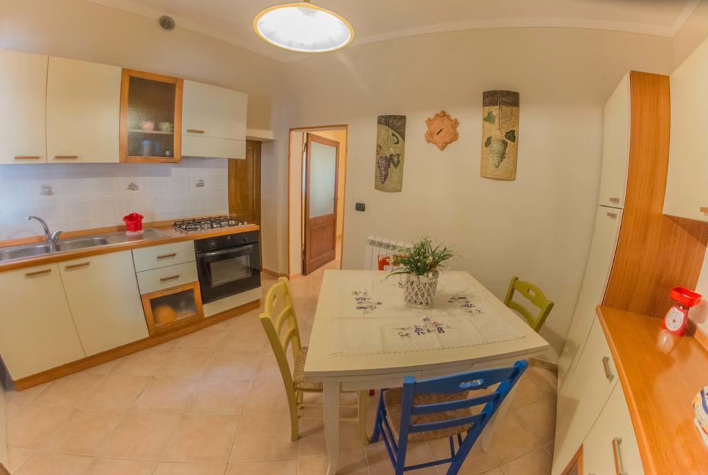 I Due Cipressi Guest House Torrenieri Eksteriør bilde